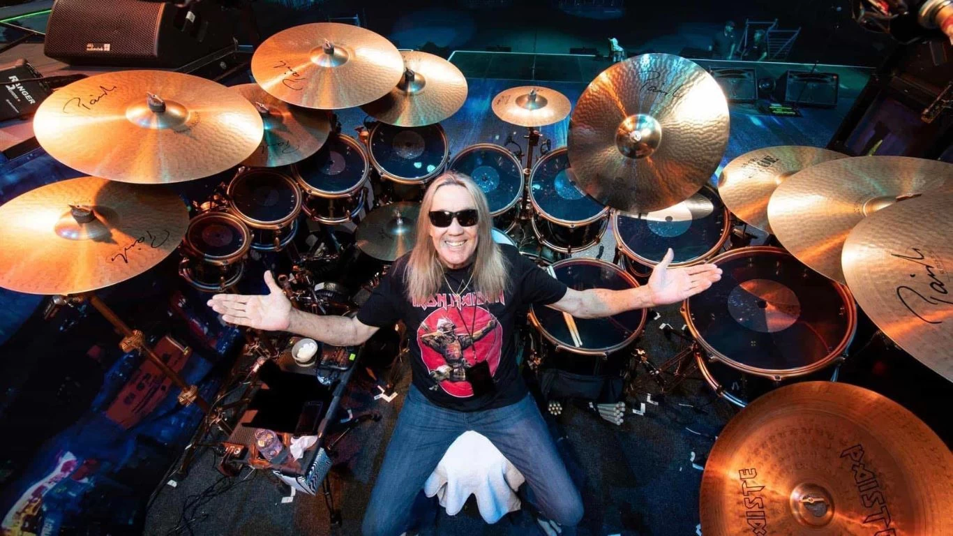 ¡Let There Be Drummers!